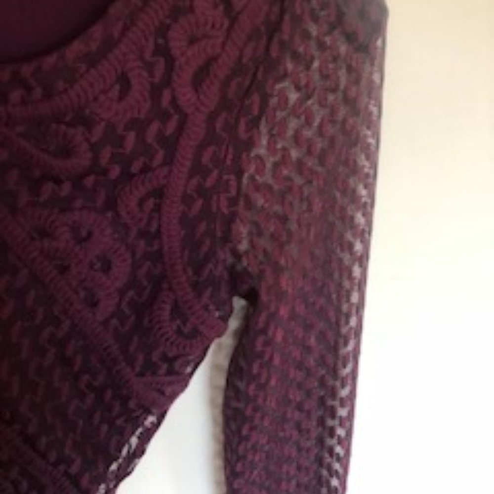 BURGANDY LACE TOP WITH ATTACHED CAMISOLE - Picture 2 of 3